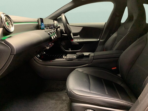 Used Mercedes-Benz CLA 2022 for sale - 76244954: Photo 4