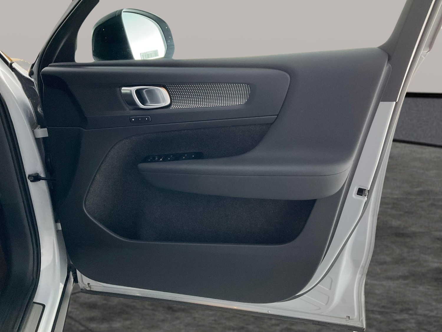 Used Volvo XC40 2022 for sale - 76612392: Photo 30