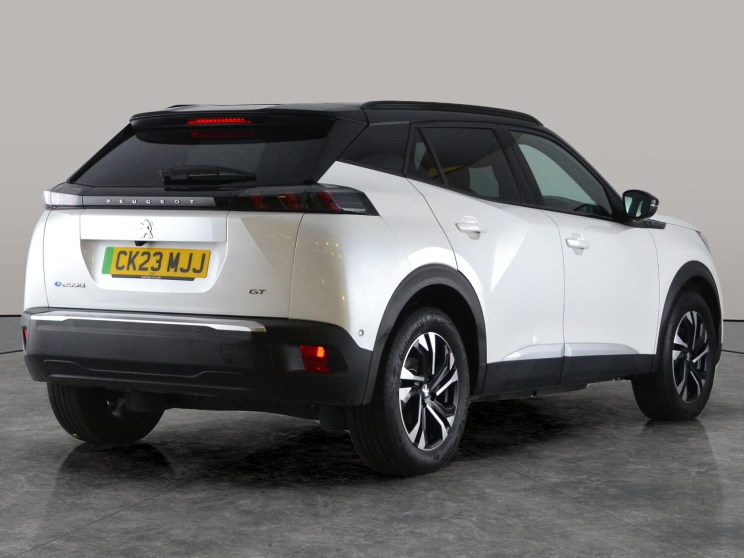 Used Peugeot E-2008 2023 for sale - 76534186: Photo 10