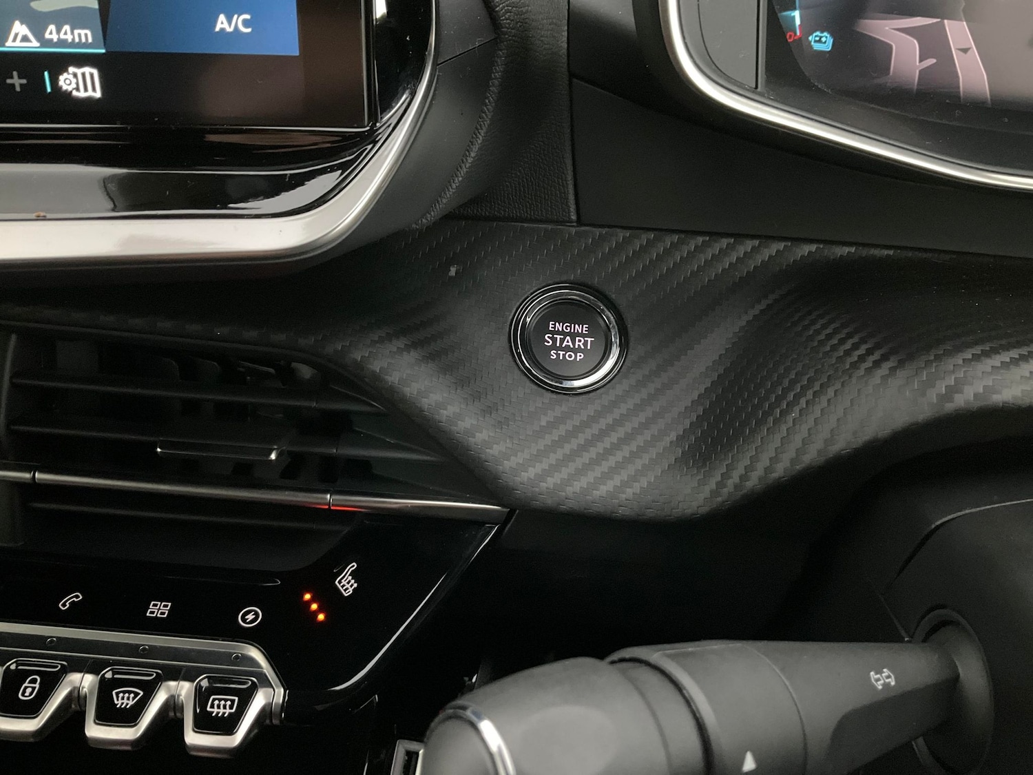 Used Peugeot E-2008 2023 for sale - 76534186: Photo 25