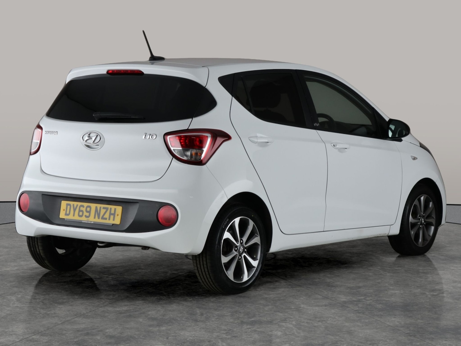 Used Hyundai i10 2020 for sale - 76528968: Photo 10