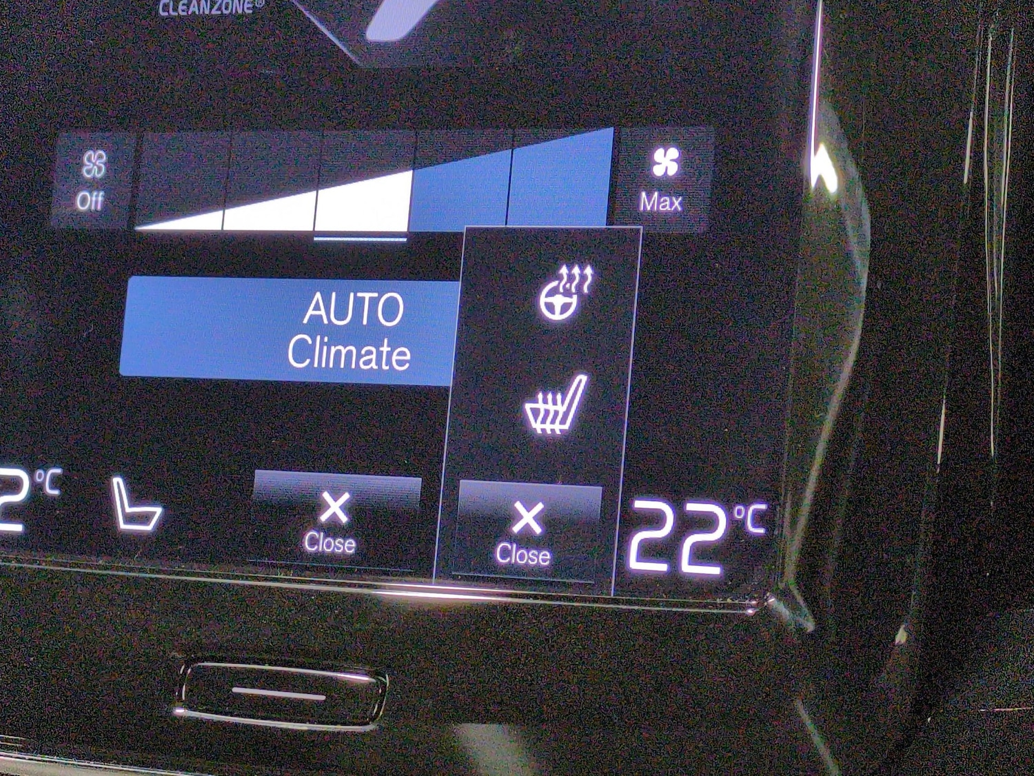 Used Volvo XC40 for sale - 76980587: Photo 23