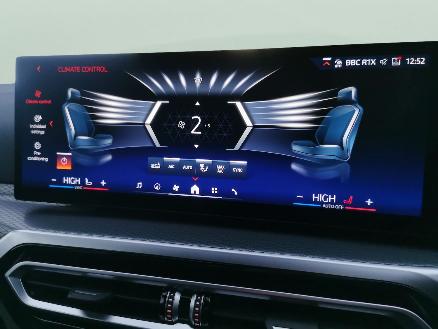 Used BMW i4 2024 for sale - 77013277: Photo 19