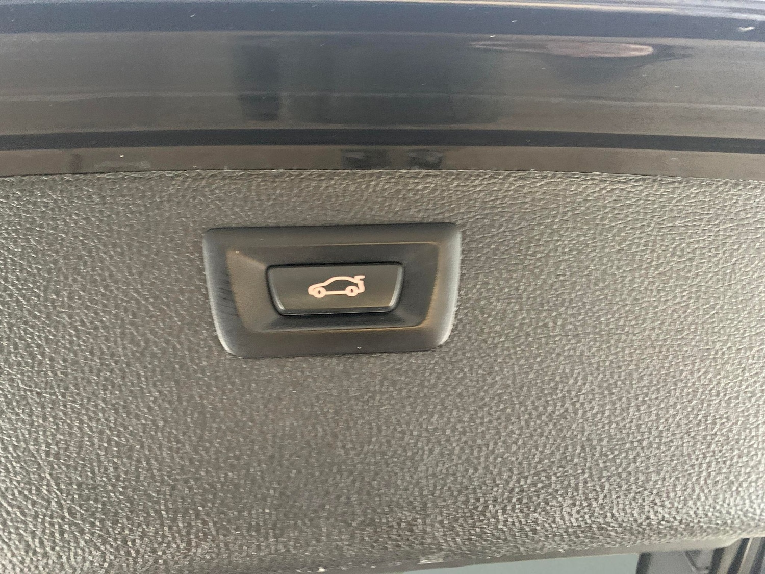 Used BMW 3 Series 2018 for sale - 76719840: Photo 25