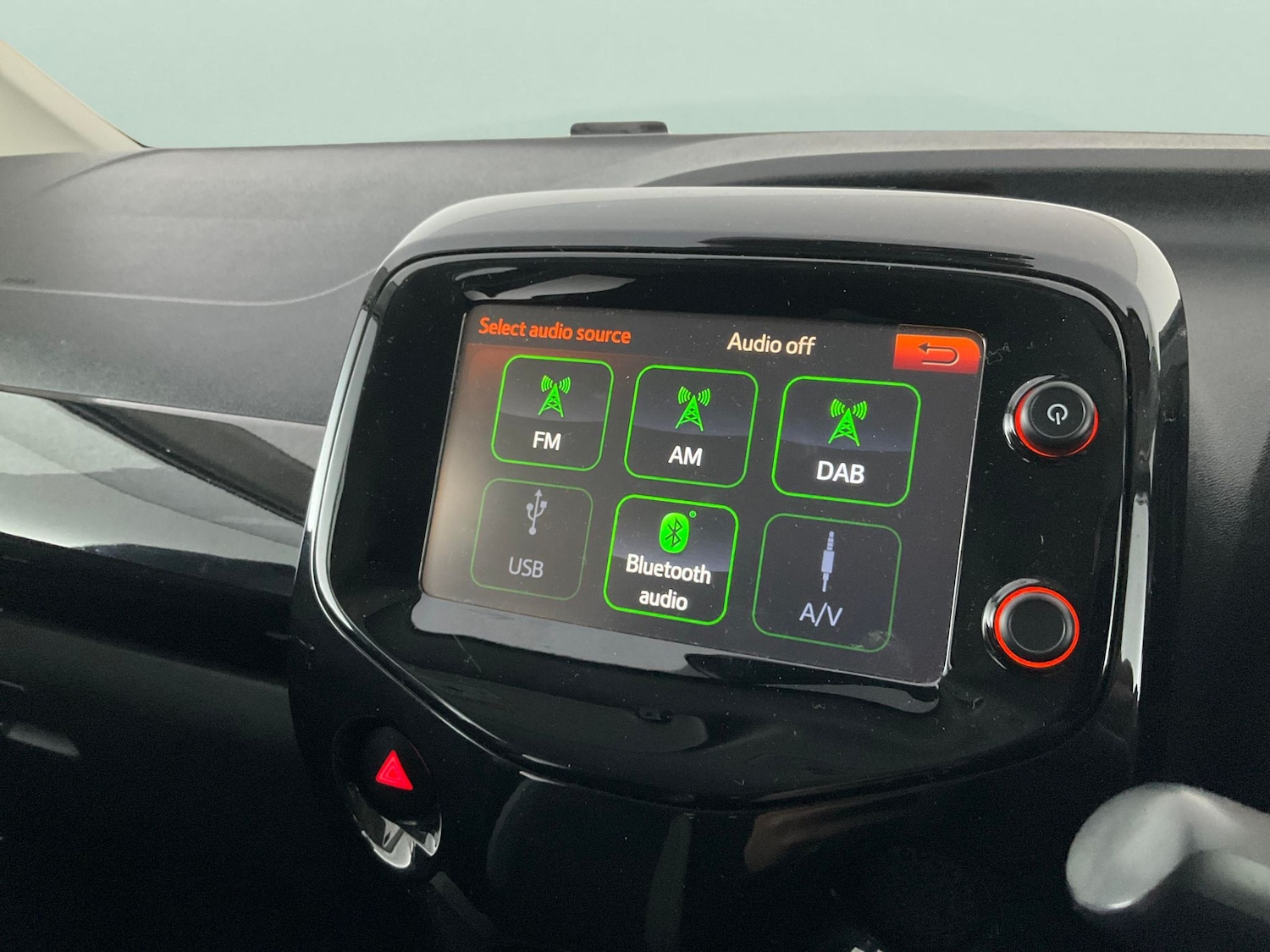 Used Toyota AYGO 2018 for sale - 76557162: Photo 15