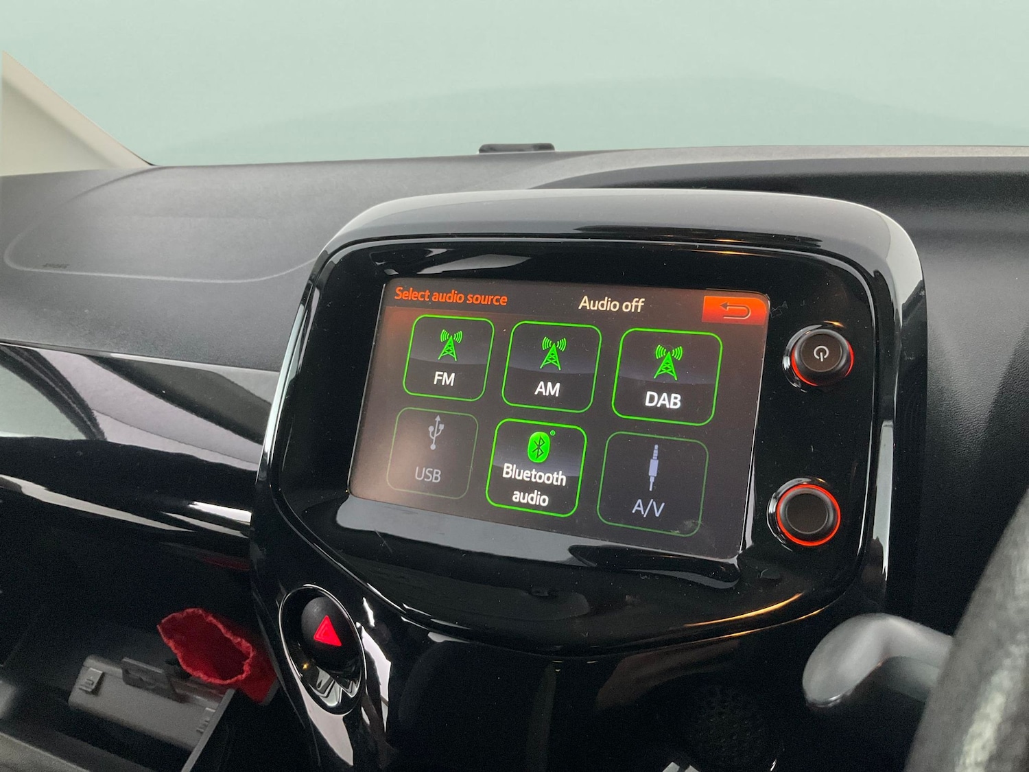 Used Toyota AYGO 2018 for sale - 76557162: Photo 6