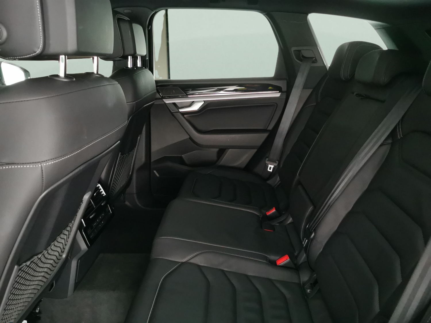 Used Volkswagen Touareg 2023 for sale - 77241295: Photo 34