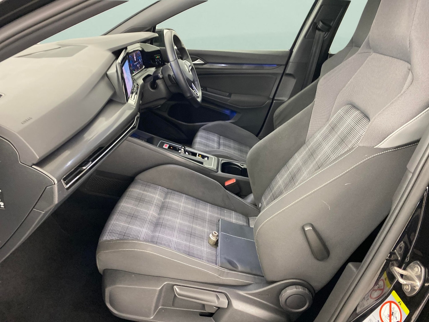 Used Volkswagen Golf 2021 for sale - 76612463: Photo 28