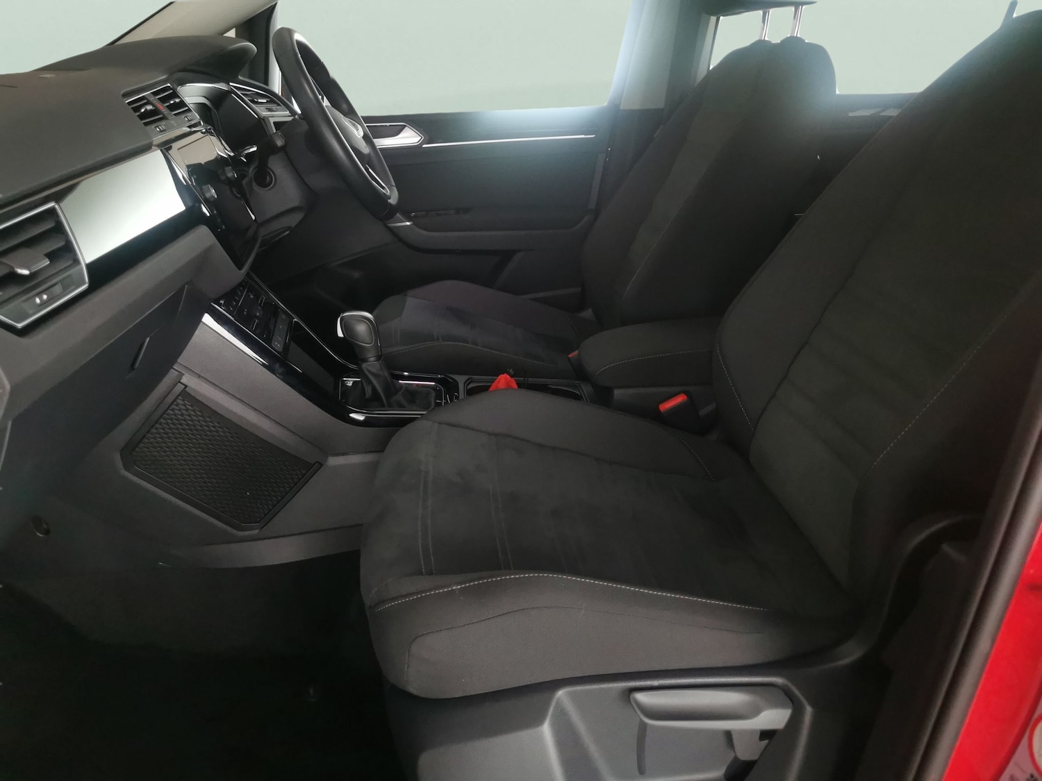 Used Volkswagen Touran 2022 for sale - 76969489: Photo 4