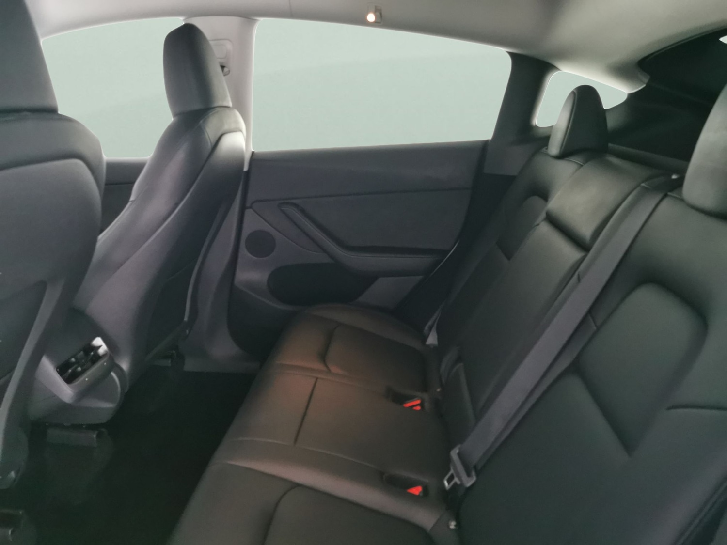 Used Tesla Model Y 2025 for sale - 77013283: Photo 25