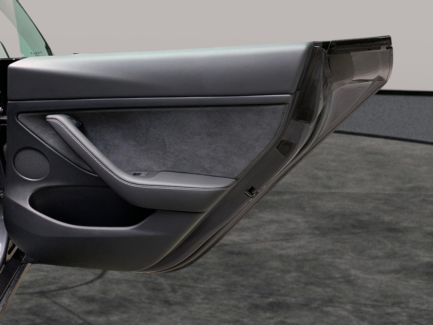 Used Tesla Model 3 2023 for sale - 77047927: Photo 28