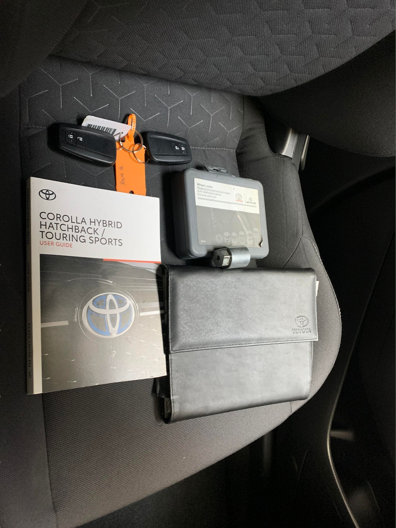 Used Toyota Corolla 2020 for sale - 77165707: Photo 30