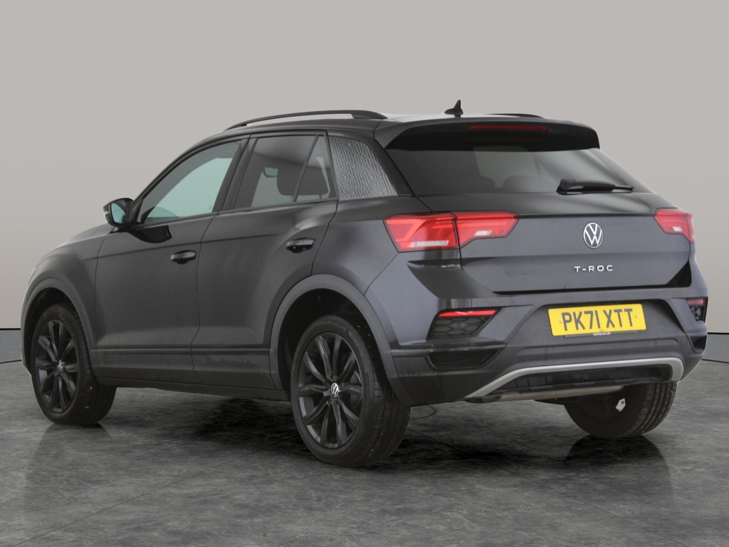 Used Volkswagen T-Roc 2021 for sale - 77013291: Photo 11