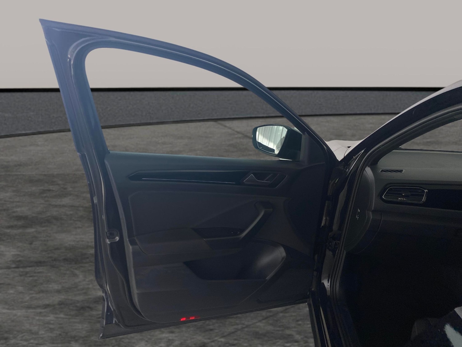 Used Volkswagen T-Roc 2021 for sale - 77013291: Photo 20