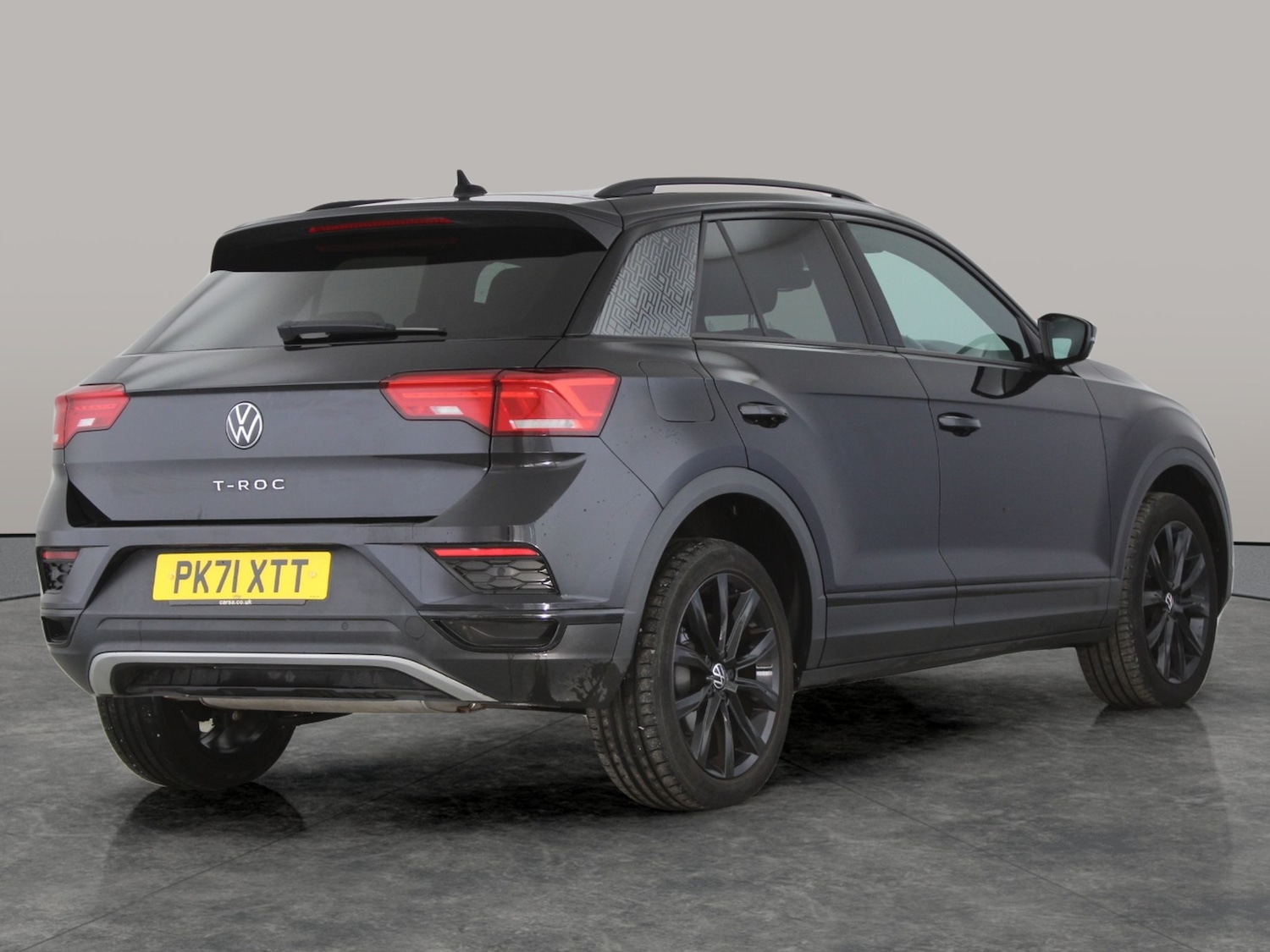 Used Volkswagen T-Roc 2021 for sale - 77013291: Photo 9