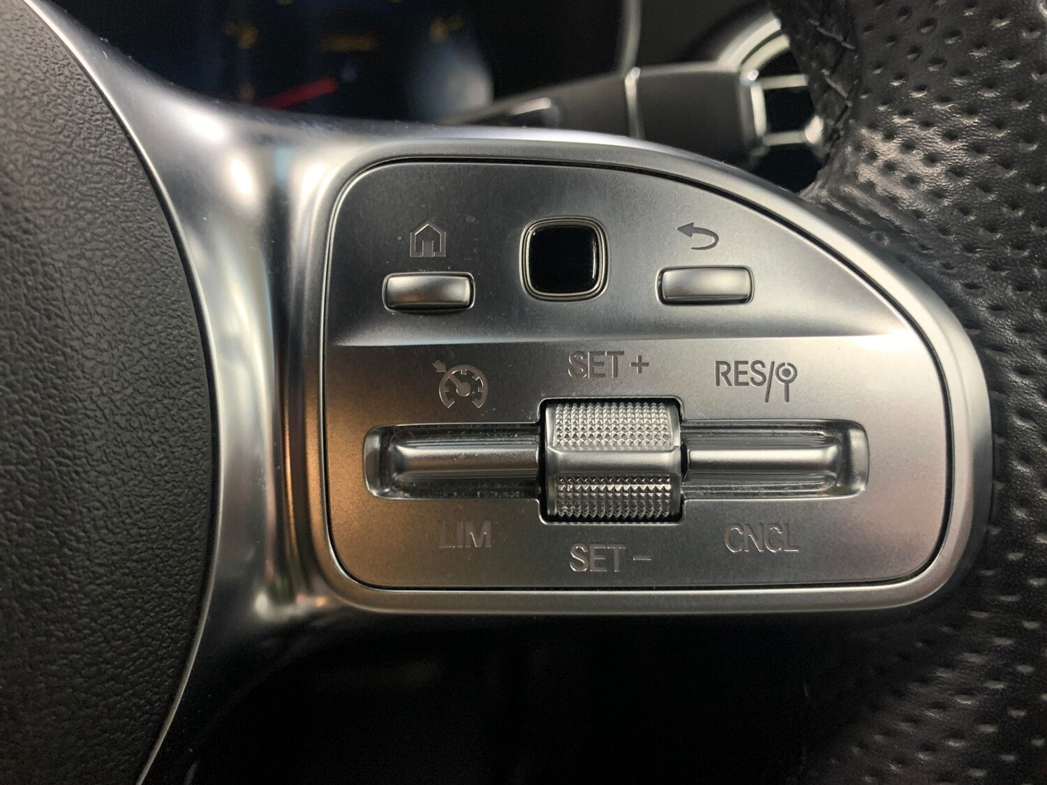 Used Mercedes-Benz C Class 2020 for sale - 76901844: Photo 19