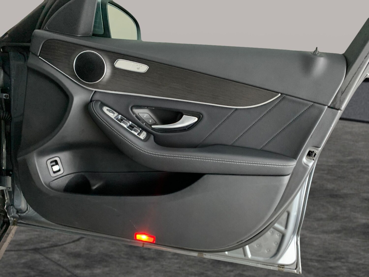 Used Mercedes-Benz C Class 2020 for sale - 76901844: Photo 29