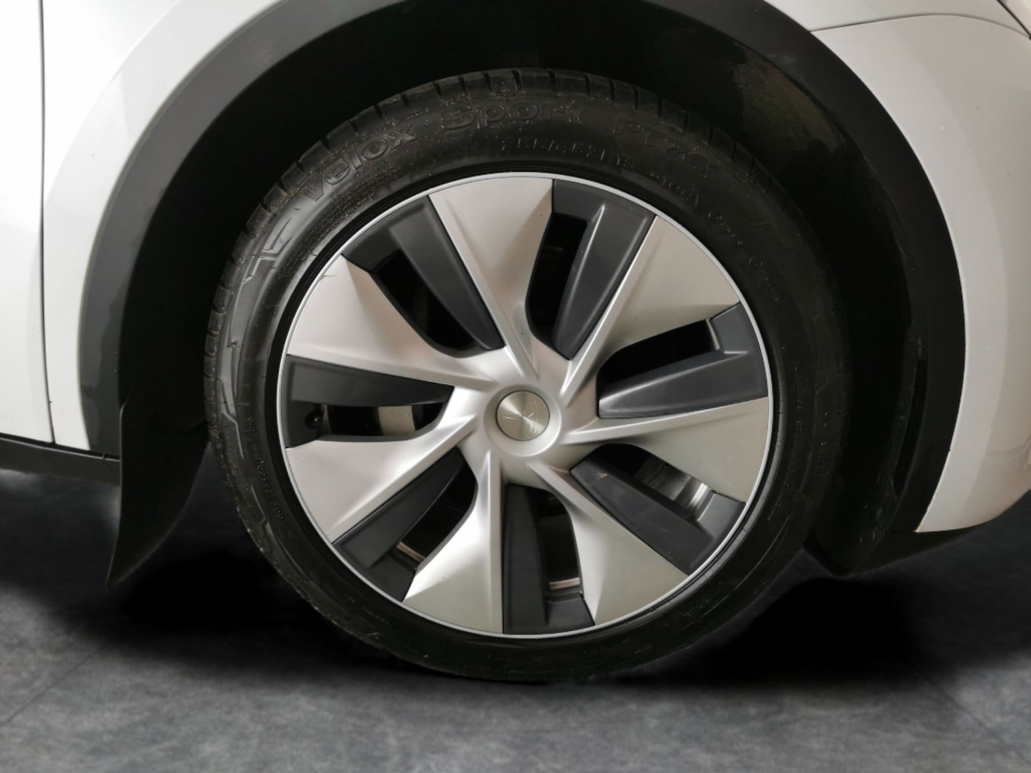 Used Tesla Model Y 2022 for sale - 77010783: Photo 27