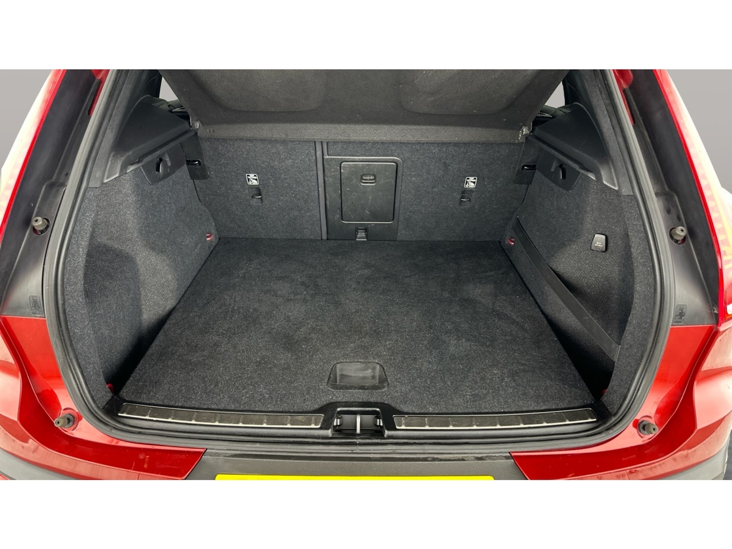 Used Volvo XC40 2021 for sale - 76342422: Photo 22