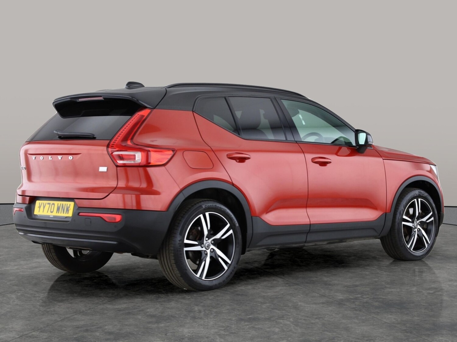 Used Volvo XC40 2021 for sale - 76342422: Photo 7
