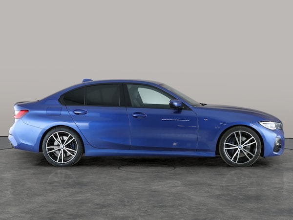 Used BMW 3 Series 2019 for sale - 76290701: Photo 11