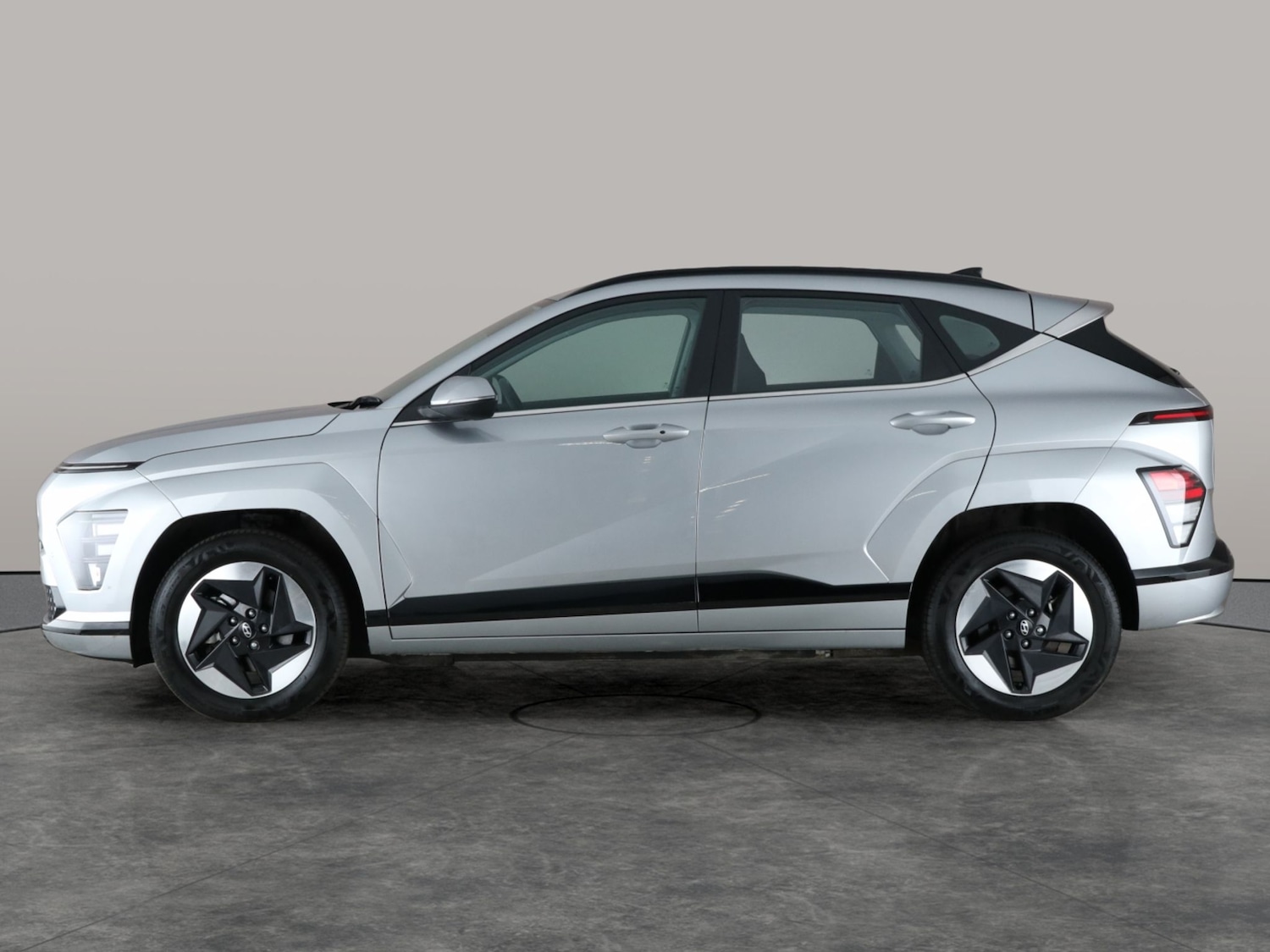 Used Hyundai KONA 2023 for sale - 76980651: Photo 13