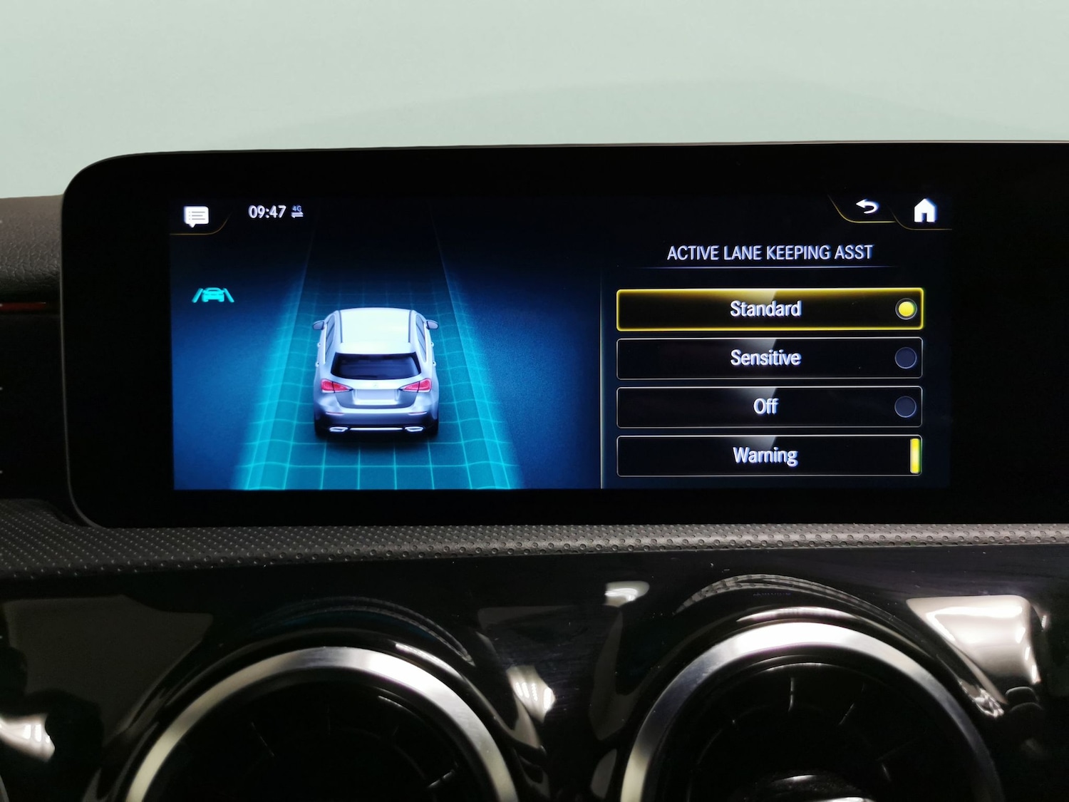 Used Mercedes-Benz A-Class 2020 for sale - 77023782: Photo 23