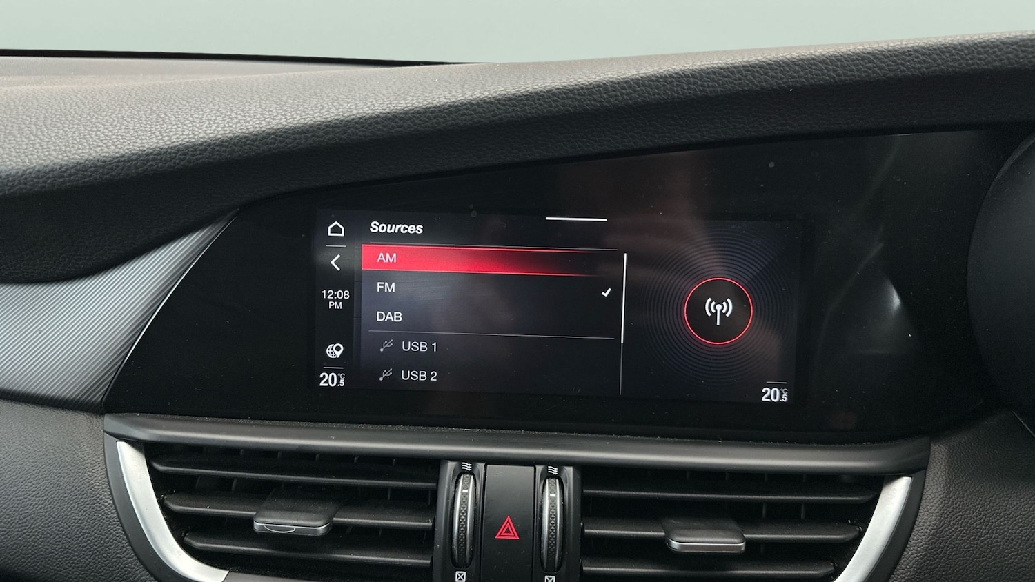 Used Alfa Romeo Giulia 2022 for sale - 77300848: Photo 16