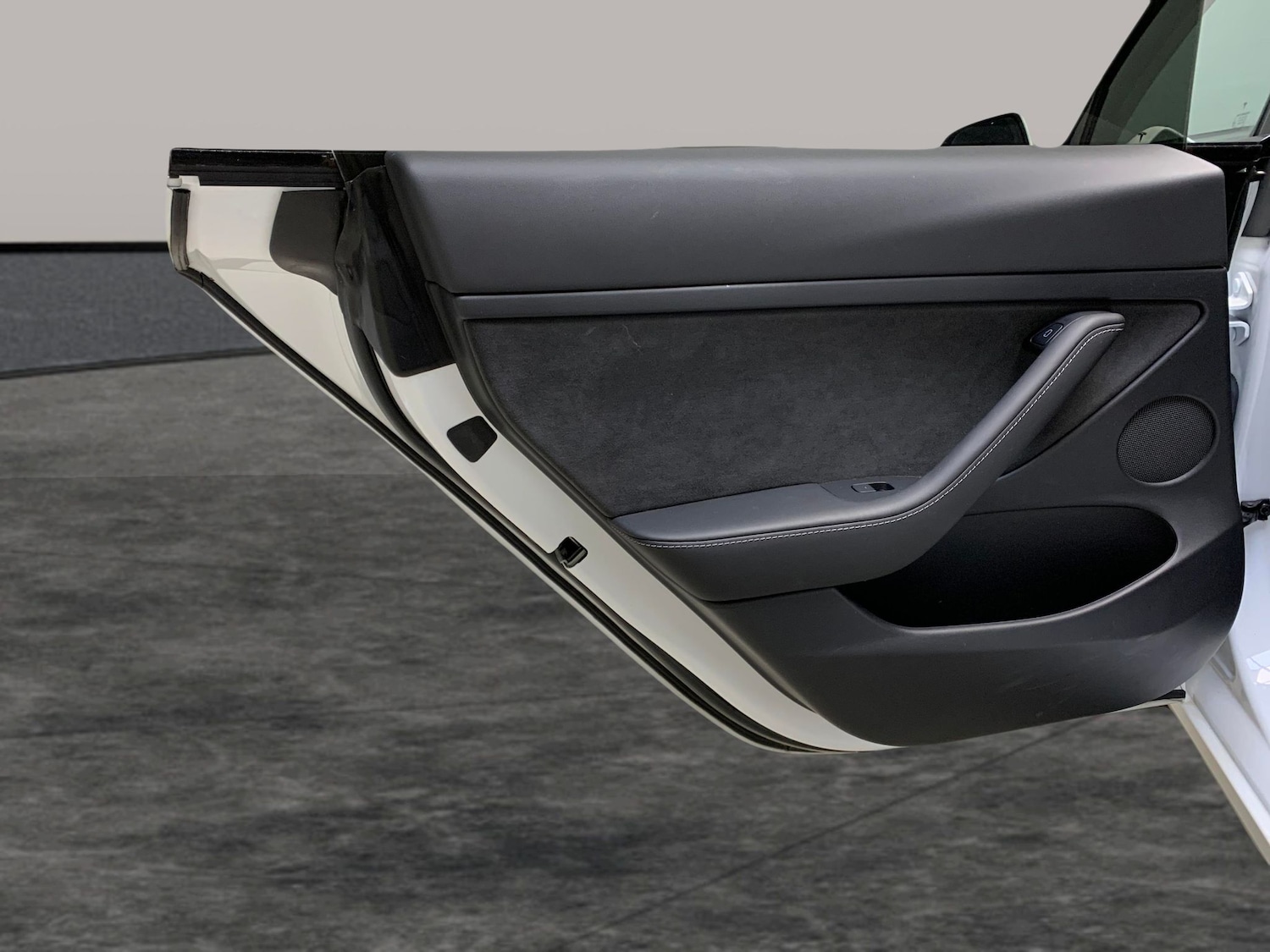 Used Tesla Model 3 2021 for sale - 77347421: Photo 27