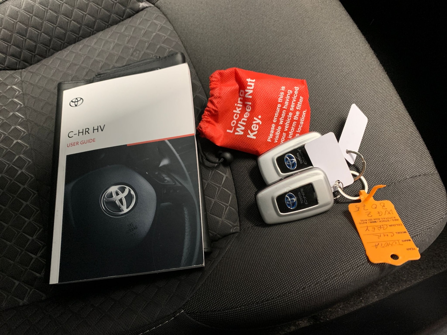 Used Toyota C-HR 2022 for sale - 76402987: Photo 35