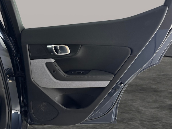 Used Polestar Polestar 2 2024 for sale - 76207298: Photo 45