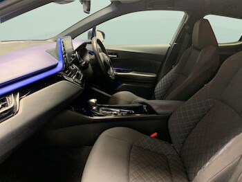 Used Toyota C-HR 2020 for sale - 75776726: Photo