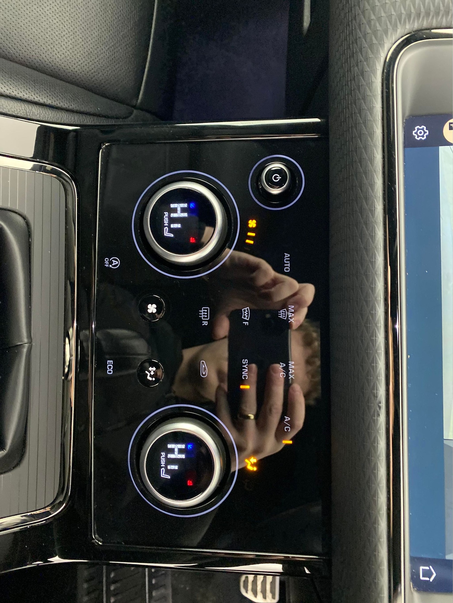 Used Land Rover Range Rover Evoque 2022 for sale - 76663497: Photo 19