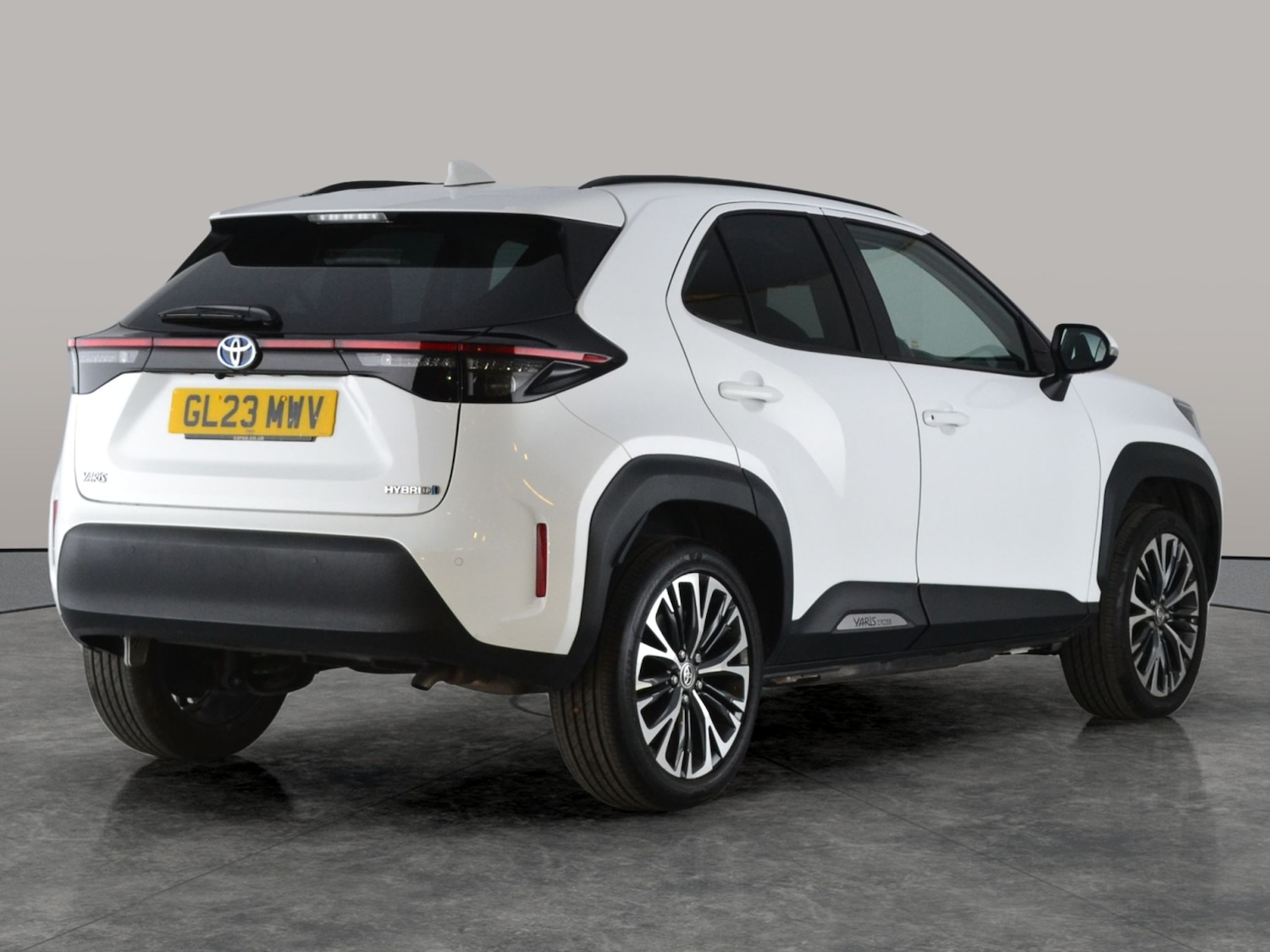 Used Toyota Yaris Cross 2023 for sale - 76392120: Photo 13