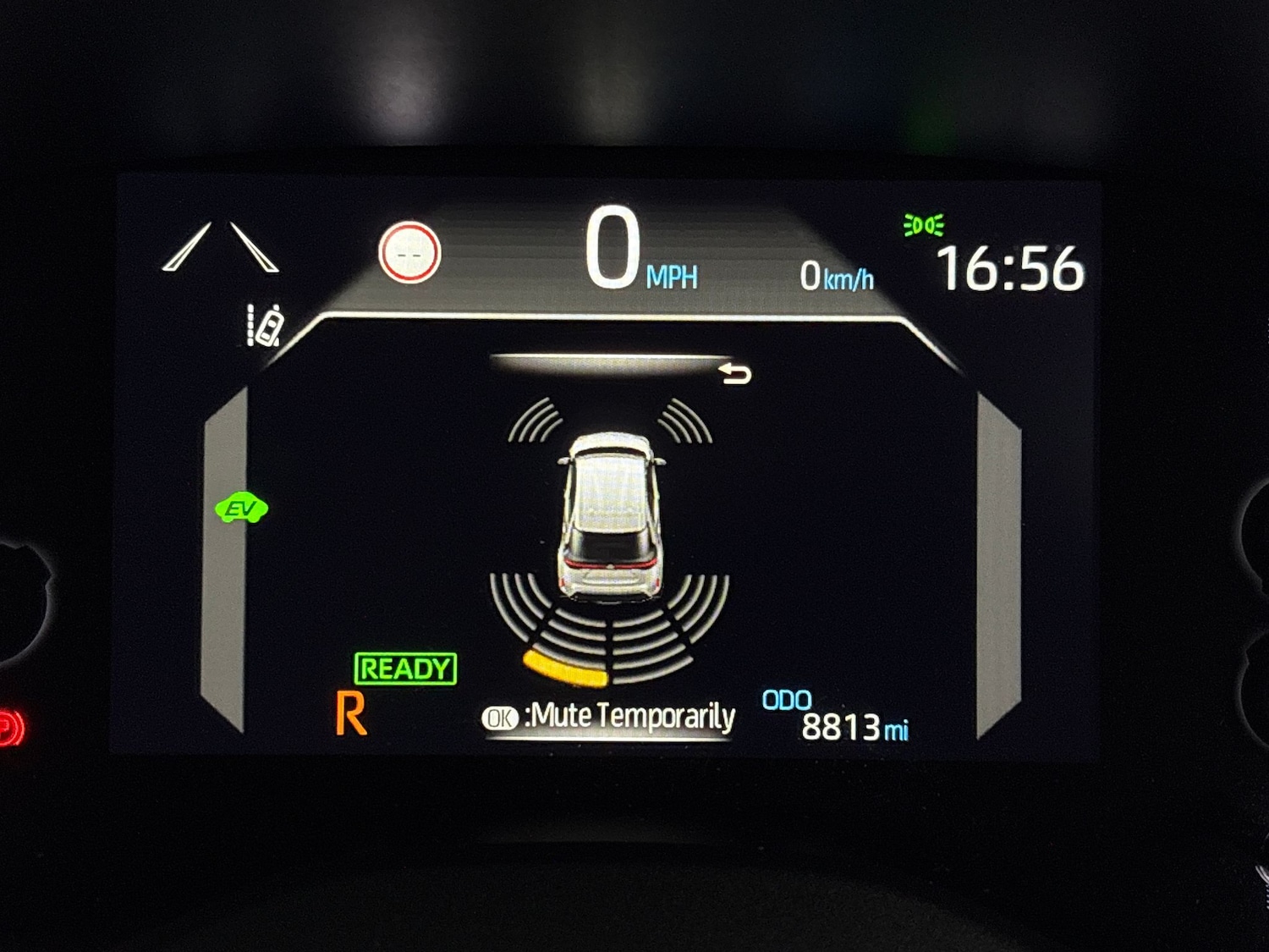 Used Toyota Yaris Cross 2023 for sale - 76392120: Photo 24