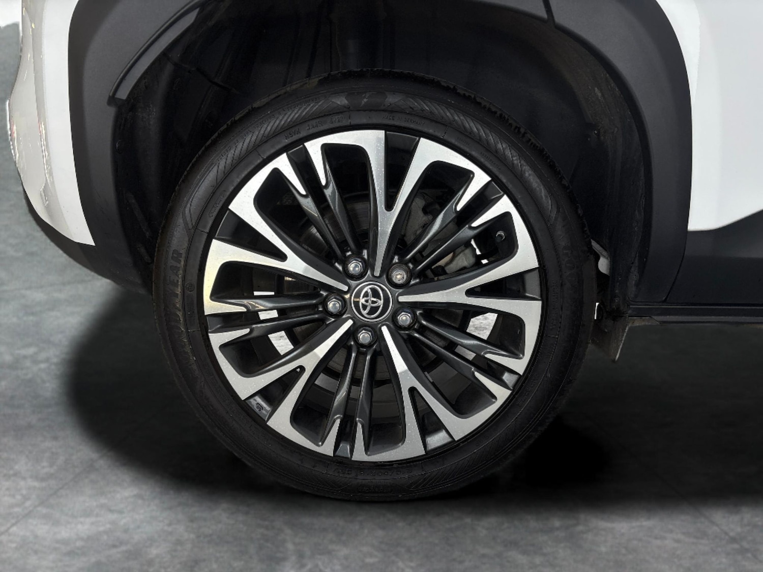 Used Toyota Yaris Cross 2023 for sale - 76392120: Photo 38