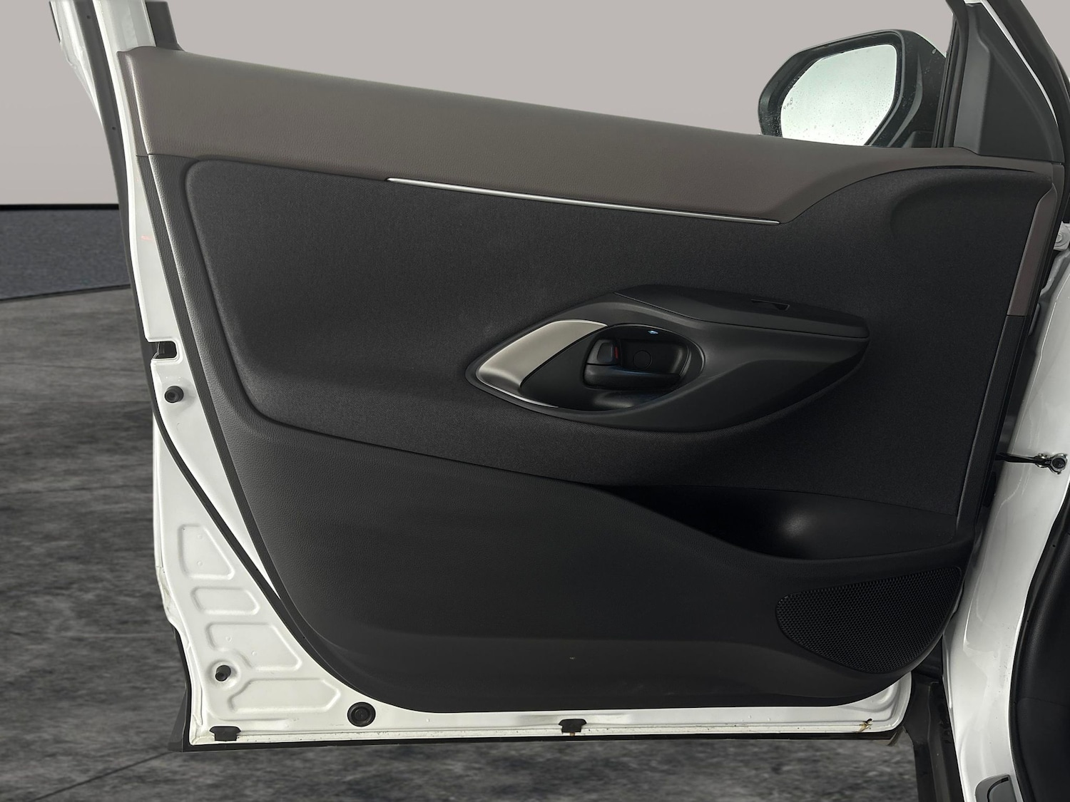 Used Toyota Yaris Cross 2023 for sale - 76392120: Photo 41