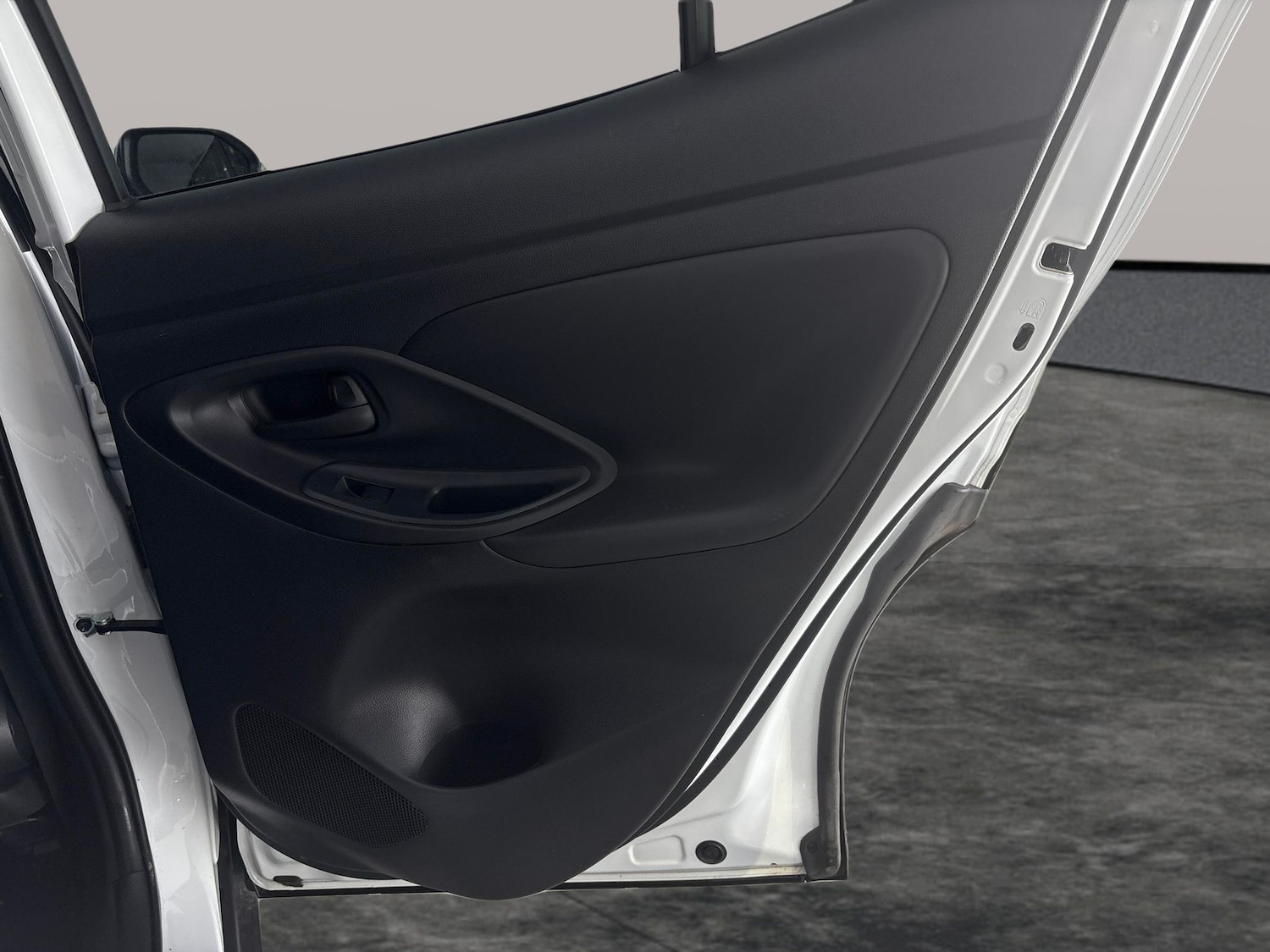 Used Toyota Yaris Cross 2023 for sale - 76392120: Photo 43