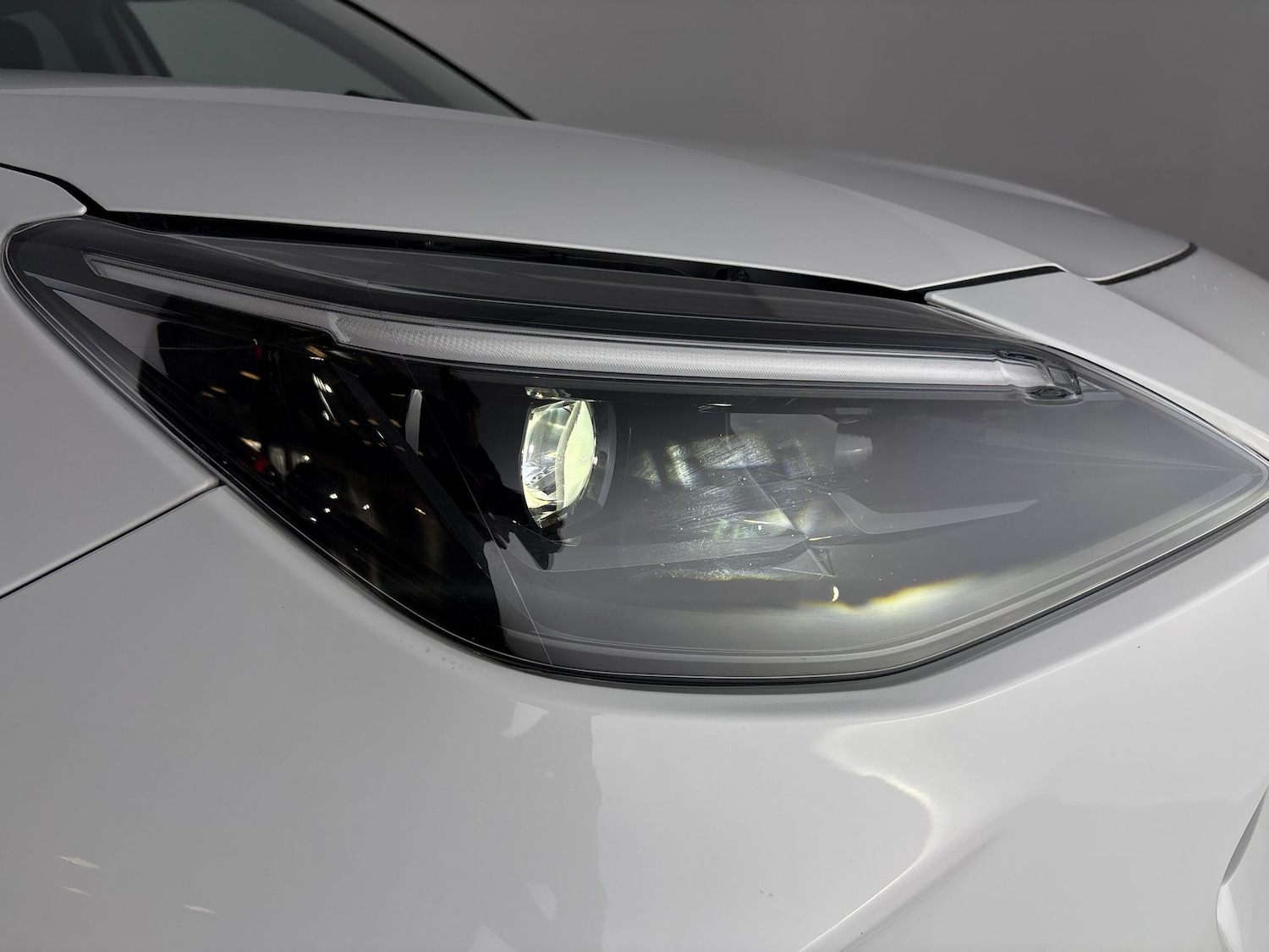 Used Toyota Yaris Cross 2023 for sale - 76392120: Photo 6