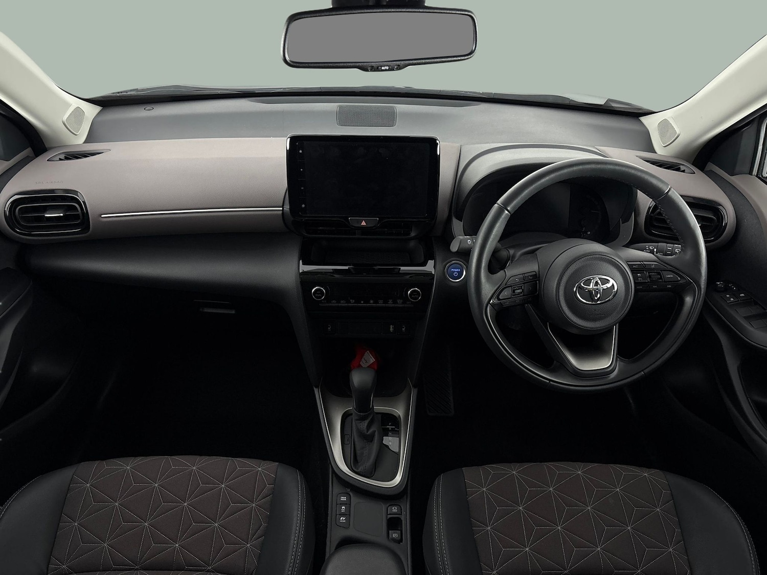 Used Toyota Yaris Cross 2023 for sale - 76392120: Photo 9