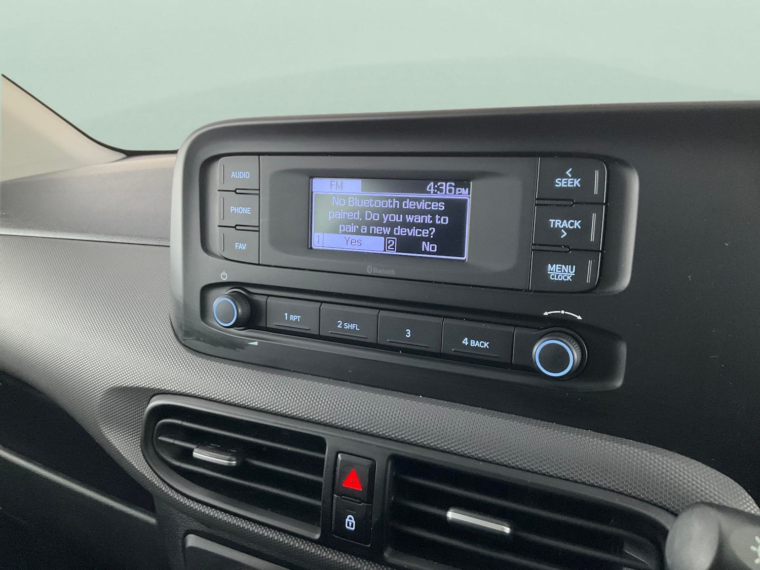 Used Hyundai i10 2022 for sale - 77221432: Photo 14