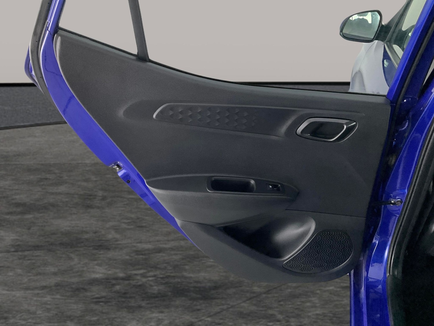 Used Hyundai i10 2022 for sale - 77221432: Photo 23