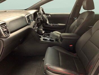 Used Kia Sportage 2019 for sale - 76943107: Photo