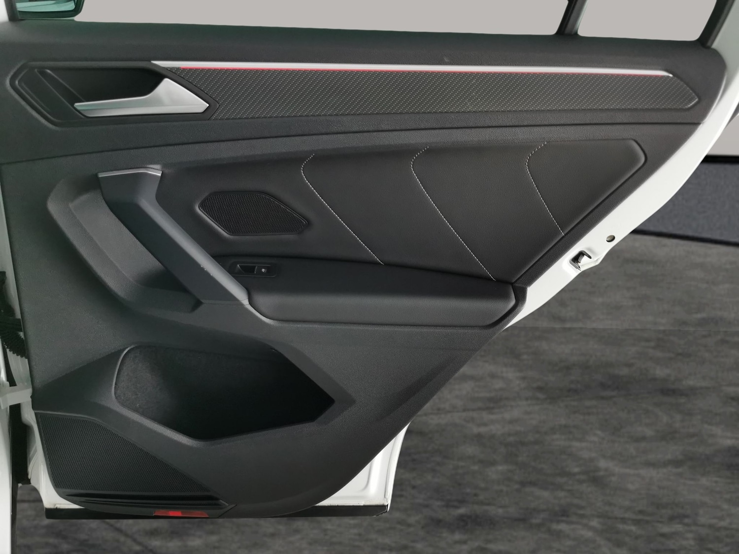 Used Volkswagen Tiguan 2023 for sale - 76475438: Photo 36