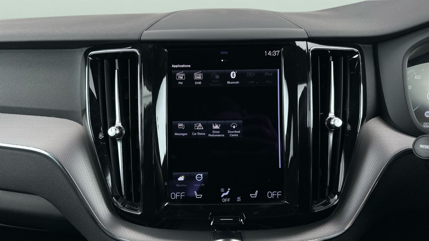 Used Volvo XC60 2021 for sale - 76046340: Photo 16