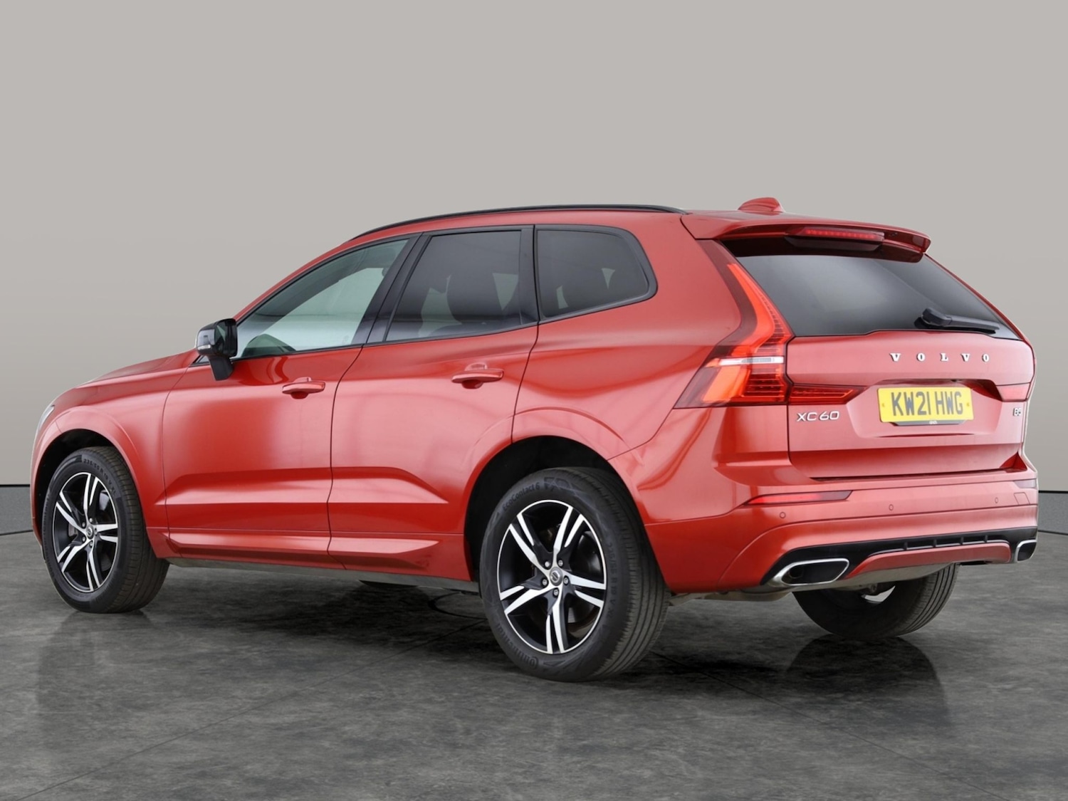 Used Volvo XC60 2021 for sale - 76046340: Photo 9