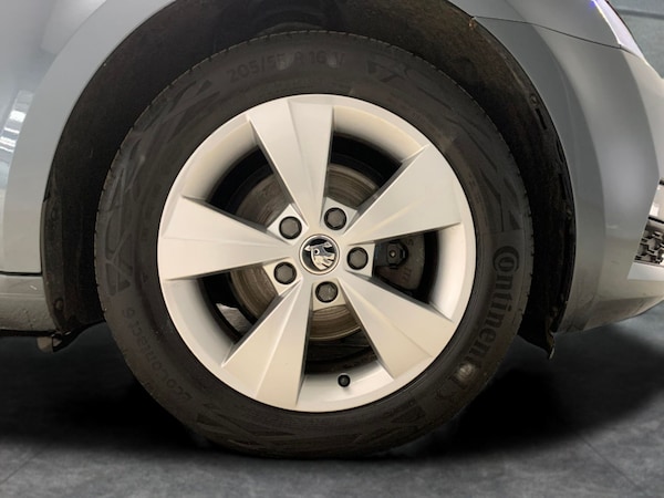 Used Skoda Octavia 2019 for sale - 76222338: Photo 31