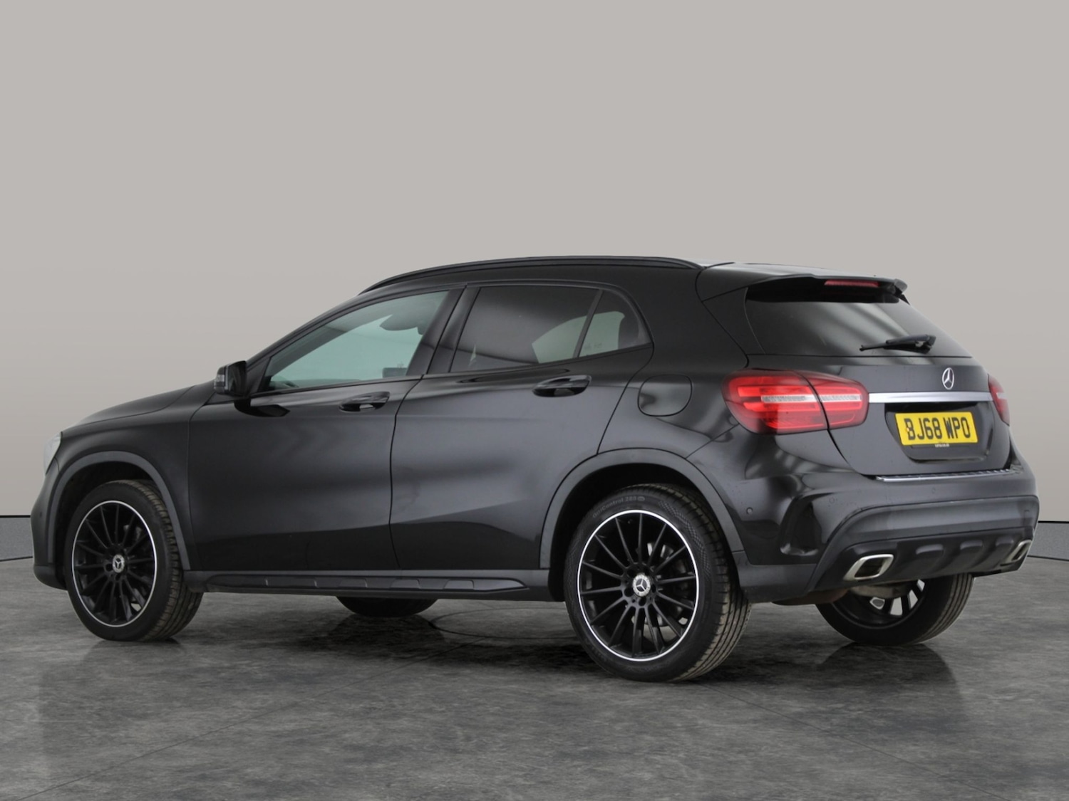 Used Mercedes-Benz GLA 2018 for sale - 76819015: Photo 12