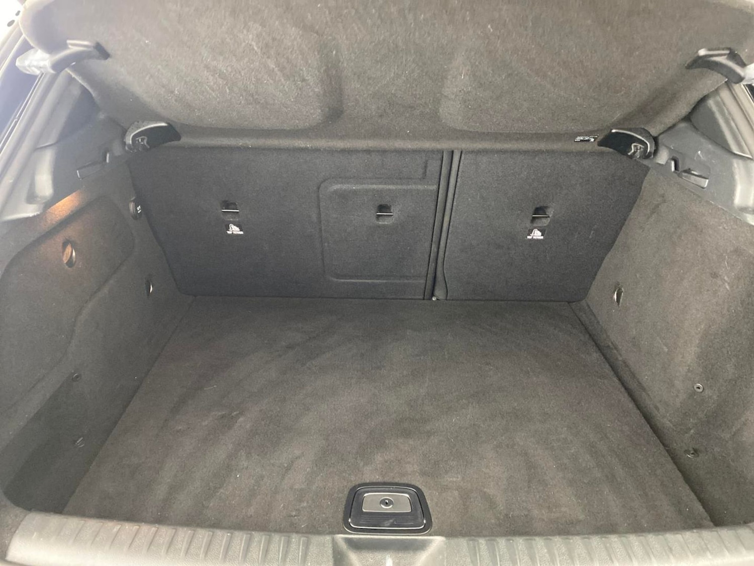 Used Mercedes-Benz GLA 2018 for sale - 76819015: Photo 7