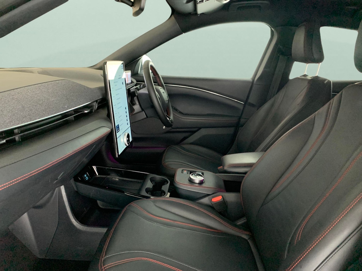 Used Ford Mustang Mach-E 2022 for sale - 76577935: Photo 4